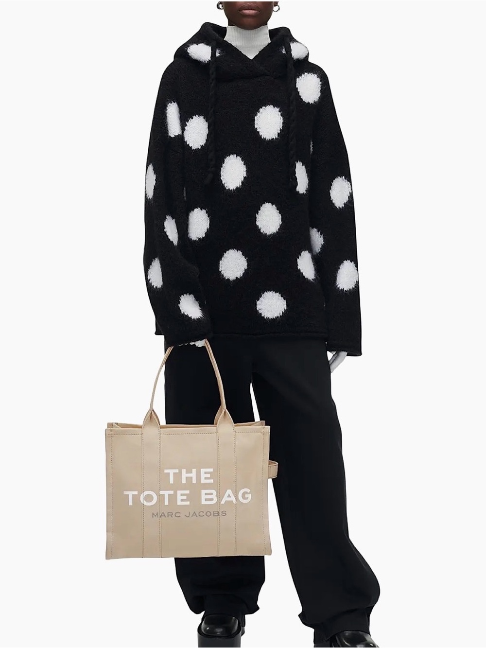 Marc Jacobs Beige Canvas Logo Tote - Picture 2 of 15